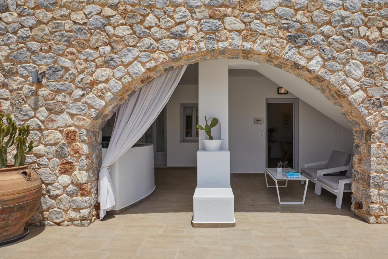 Orabel Suites Santorini (Adults Only) Playa de Perivolos Exterior foto